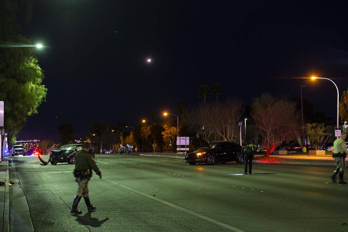 Las Vegas police investigate the scene of a car accident on Sahara Avenue east of Maryland Park ...