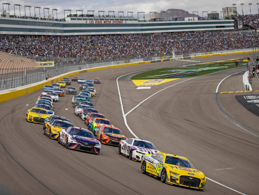 NASCAR Cup Series driver Ryan Blaney (12) leads the pack during the Pennzoil 400 NASCAR Cup Ser ...