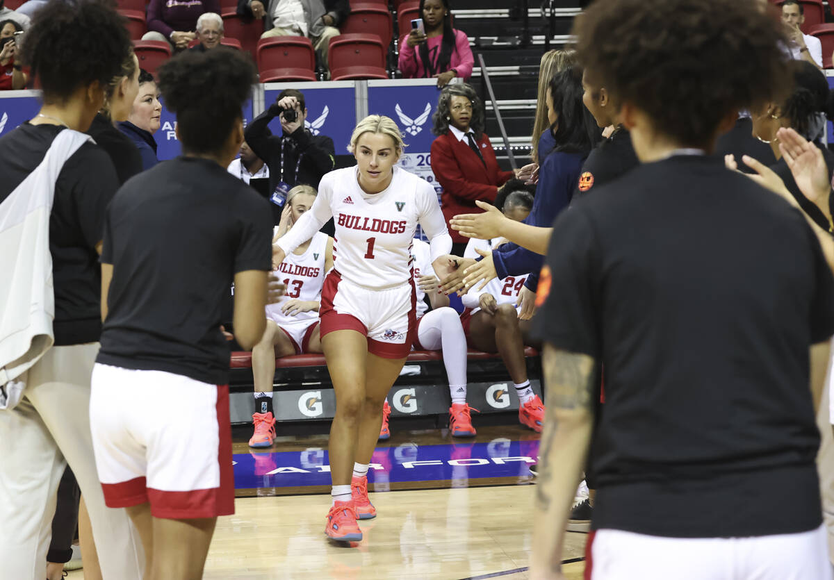 Fresno State Bulldogs guards Haley Cavinder (1) is introduced before the start of a Mountain We ...