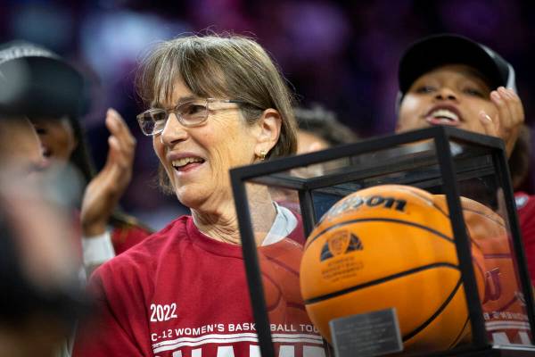 Stanford head coach Tara VanDerveer accepts an award for winning her 1000th career game after t ...