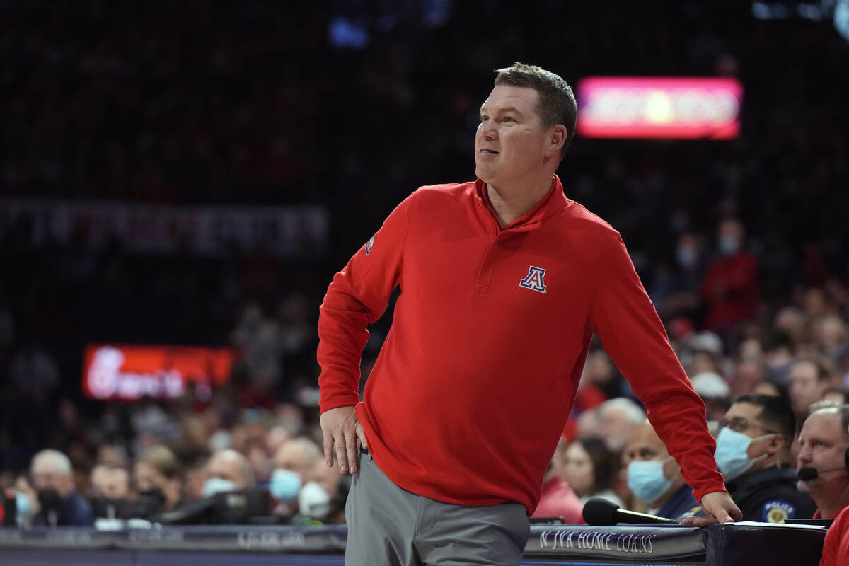 Arizona head coach Tommy Lloyd during the first half of an NCAA college basketball game against ...