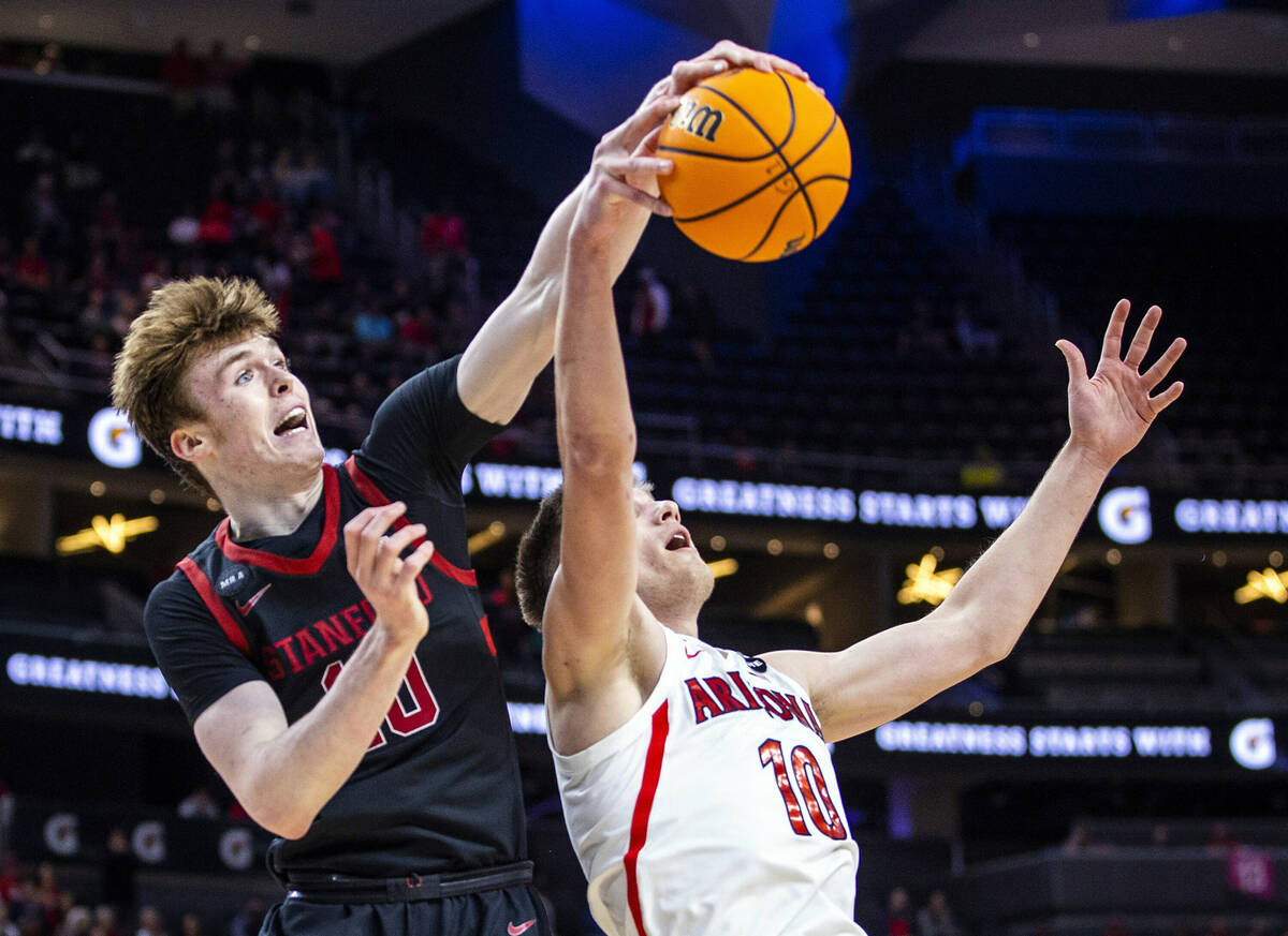 Stanford Cardinal forward Max Murrell (10) rejects a shot from behind on Arizona Wildcats forwa ...