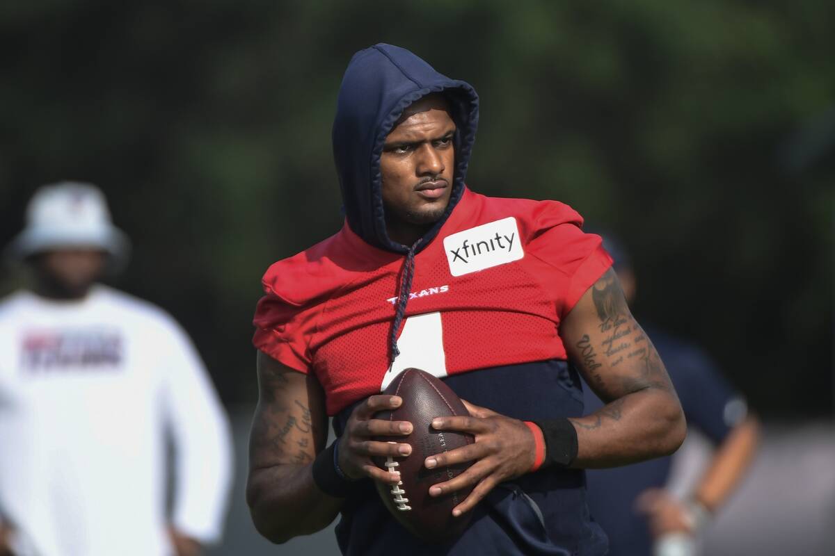 Texans quarterback Deshaun Watson practices with the team on Aug. 2, 2021, in Houston. (AP Phot ...