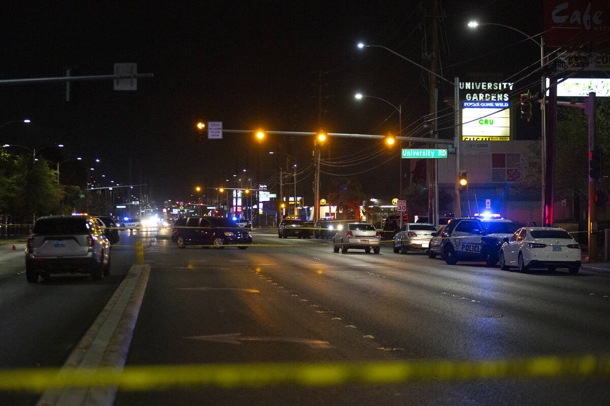 Metropolitan police investigate a homicide at 4680 South Maryland Parkway, across from the UNLV ...