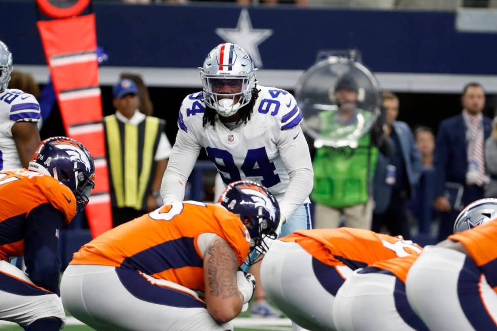 Dallas Cowboys defensive end Randy Gregory (94) waits for the snap during the second half of an ...