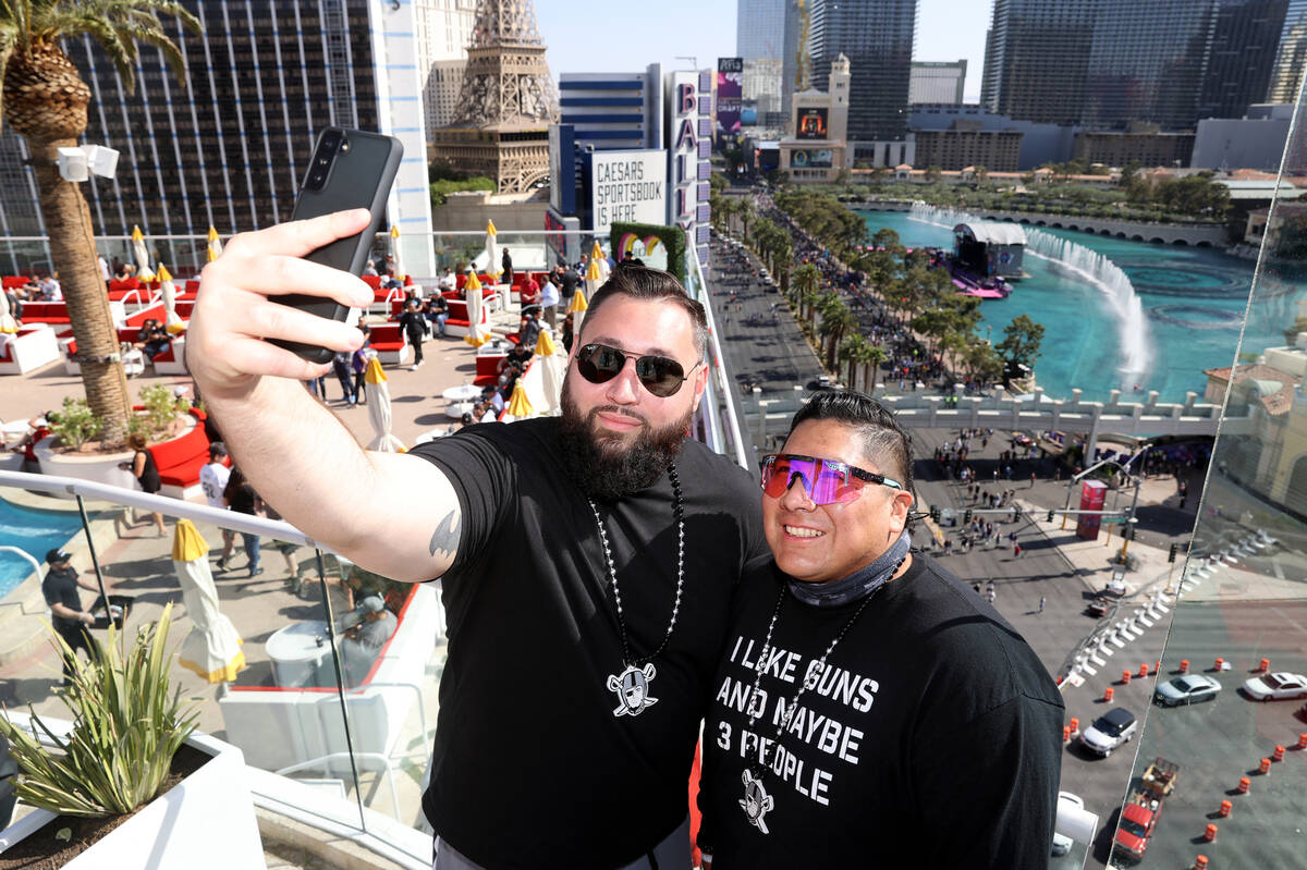 Kyle Larsen of San Diego, left, and LaKota Nez of Las Vegas during a watch party at Drai&#x2019 ...