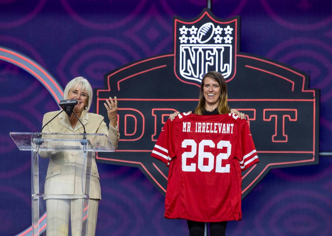 Melani Salata-Finch, left, and daughter Alex celebrate her father Paul as they announce the fin ...