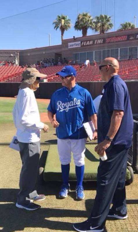 Manny Guerra, left, chats with fellow scouts Kenny Munoz of the Kansas City Royals and Mike Gar ...