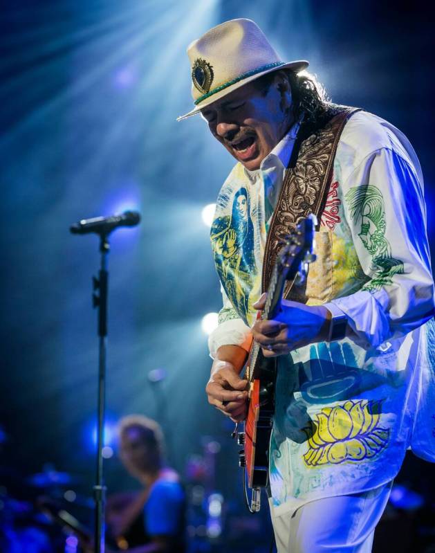 Carlos Santana (Erik Kabik)