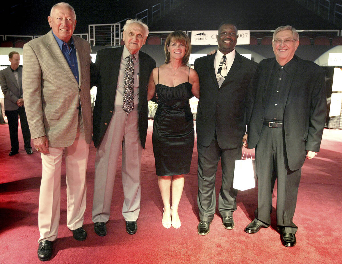 The 2007 Southern Nevada Sports Hall of Fame inductee's poses for the media at the Orleans aren ...