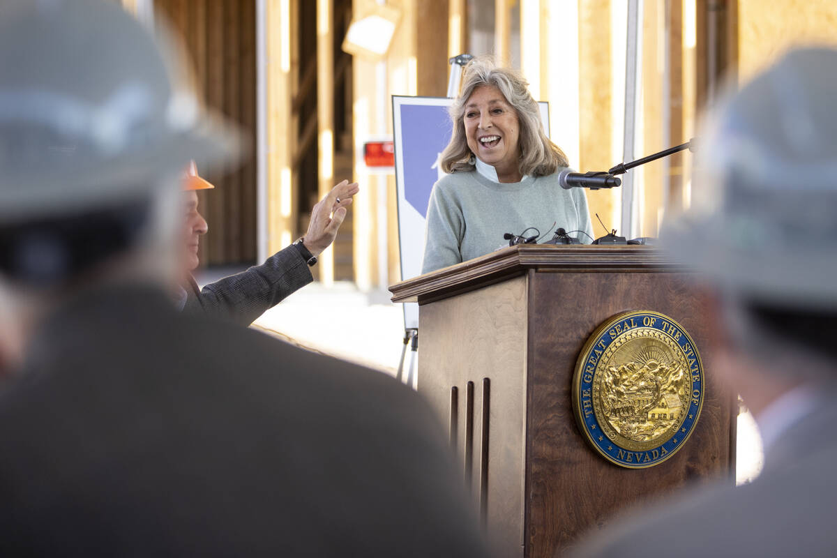 Congresswoman Dina Titus. (Erik Verduzco / Las Vegas Review-Journal)