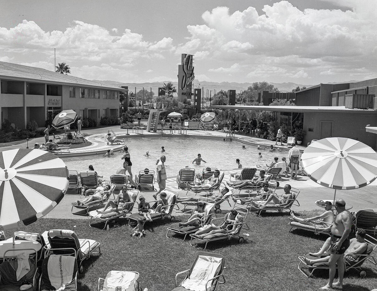 The swimming pool at the Sands Hotel on July 21, 1956. (Las Vegas News Bureau)