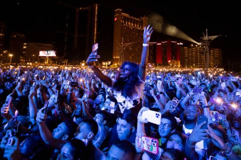 Festival goers listen to a performance during Day N Vegas at the Las Vegas Festival Grounds on ...