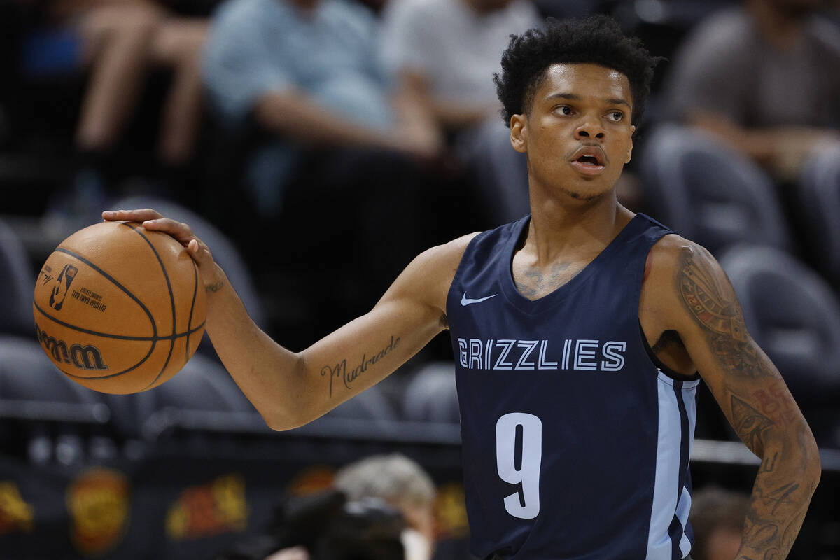 Memphis Grizzlies guard Ronaldo Segu (9) runs the court against the Oklahoma City Thunder durin ...