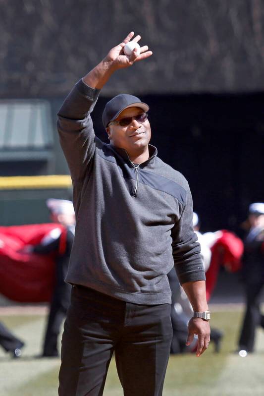 Former Chicago White Sox great Bo Jackson waves to the crowd before throwing the ceremonial fir ...