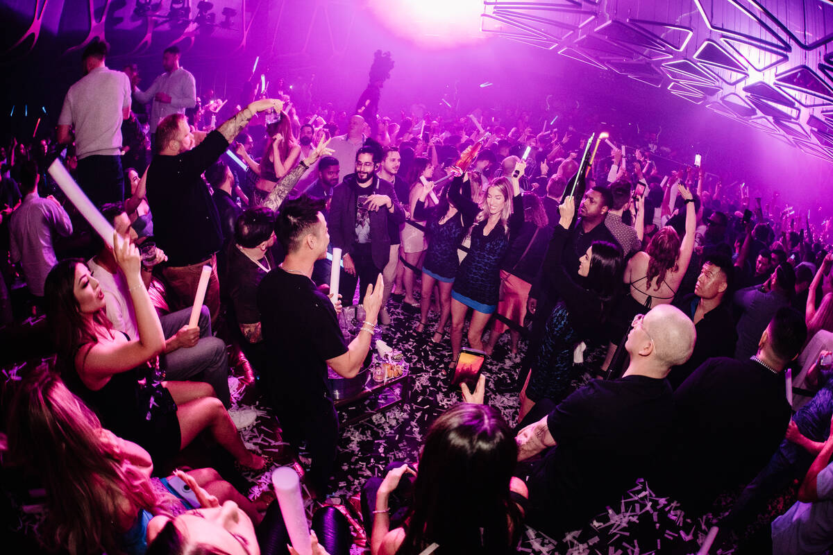 A group parties at the Hakkasan Nightclub in MGM Grand. (Credit: Sammy Dean)