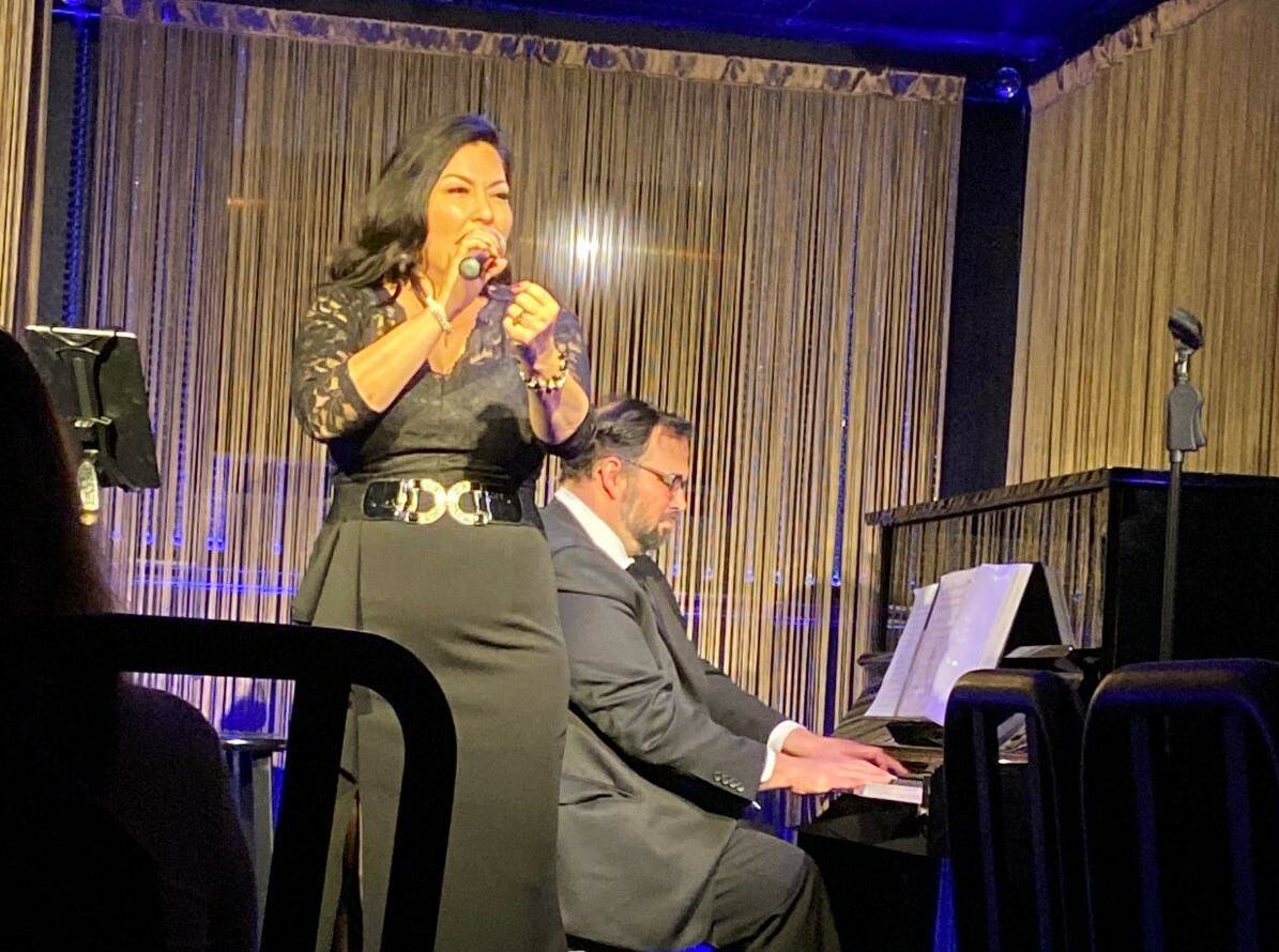 Christine Shebeck and Bill Zappia perform at The Vegas Room on Friday, Feb. 19, 2021. (John Kat ...