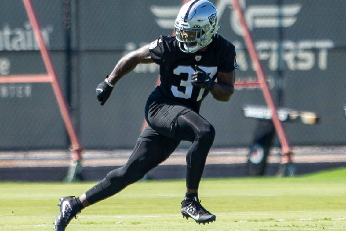 Raiders safety Tyree Gillespie (37) runs through a drill during a practice session at the Raide ...