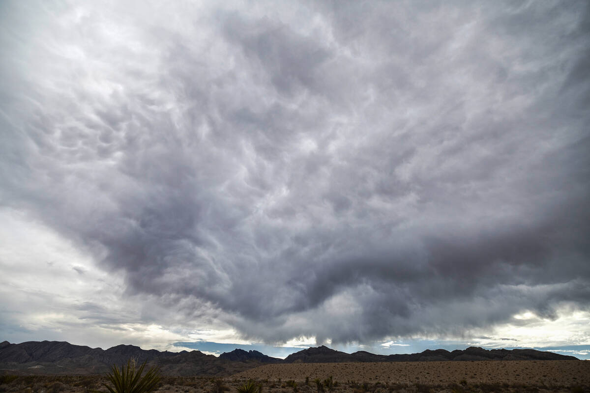 Clouds fill the sky in northwest Las Vegas on Wednesday, Aug. 24, 2022. (Benjamin Hager/Las Veg ...