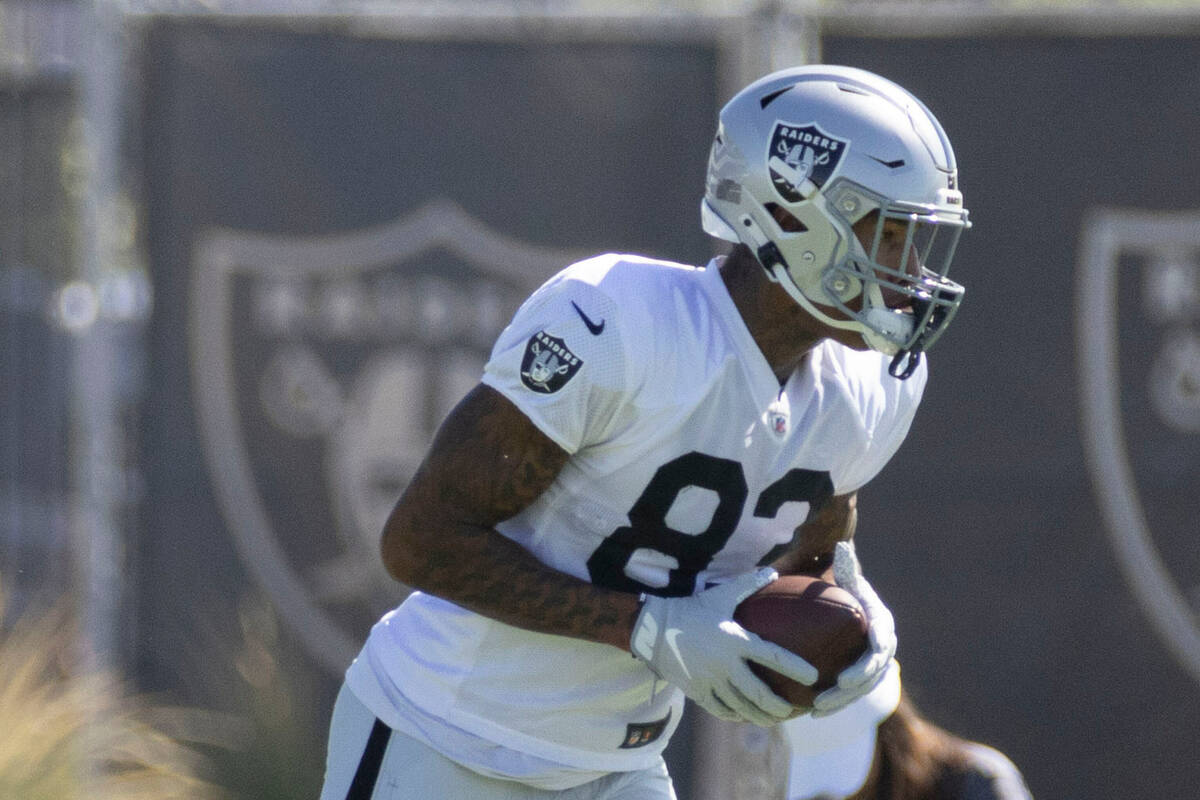 Raiders tight end Darren Waller (83) makes a catch during the team’s training camp pract ...