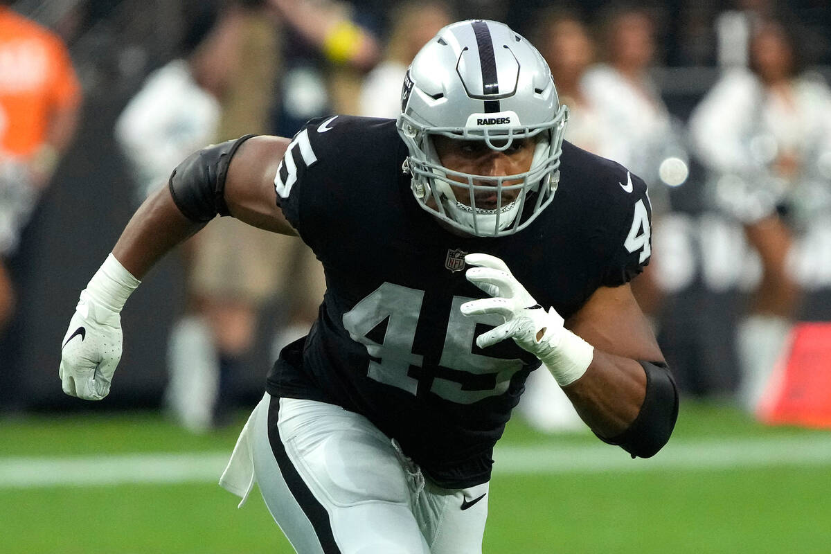 Las Vegas Raiders fullback Jakob Johnson (45) during the first half of an NFL preseason footbal ...