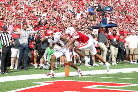 Oklahoma wide receiver Jalil Farooq (3) catches a touchdown over Nebraska defensive back Tommi ...
