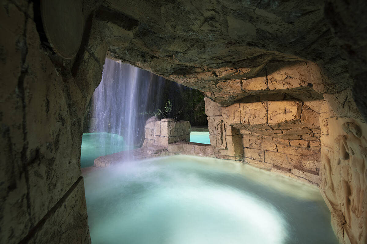 The pool area. (Corcoran Global Living)