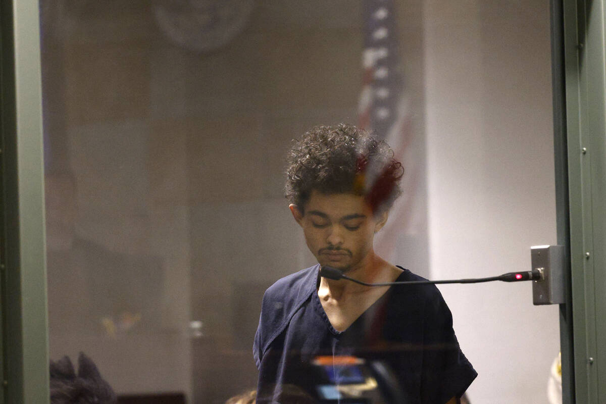 Tyson Hampton, who is accused of killing Las Vegas police officer Truong Thai, appears in court ...
