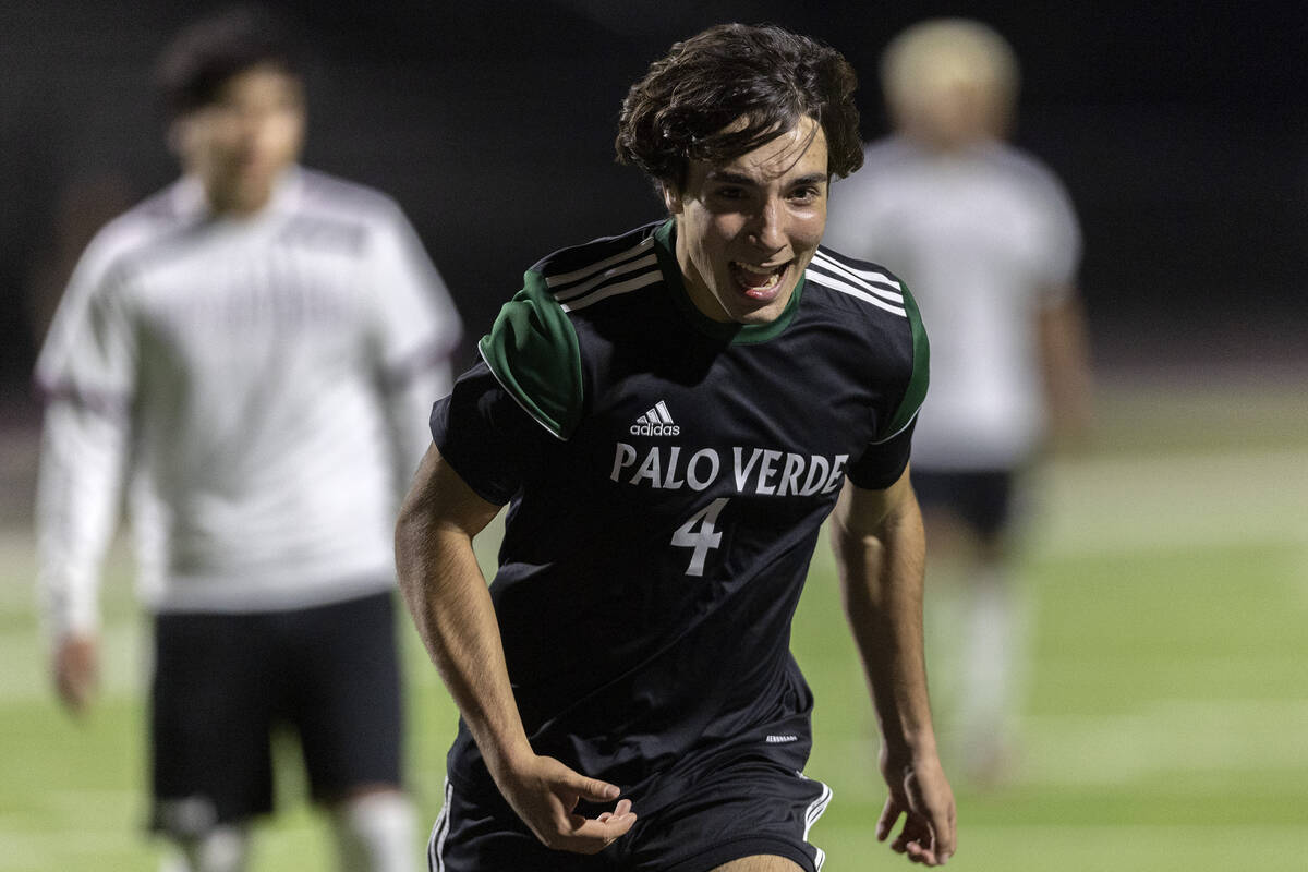 Palo Verde’s Yuval Cohen (4) runs to celebrate with his team after scoring a goal during ...