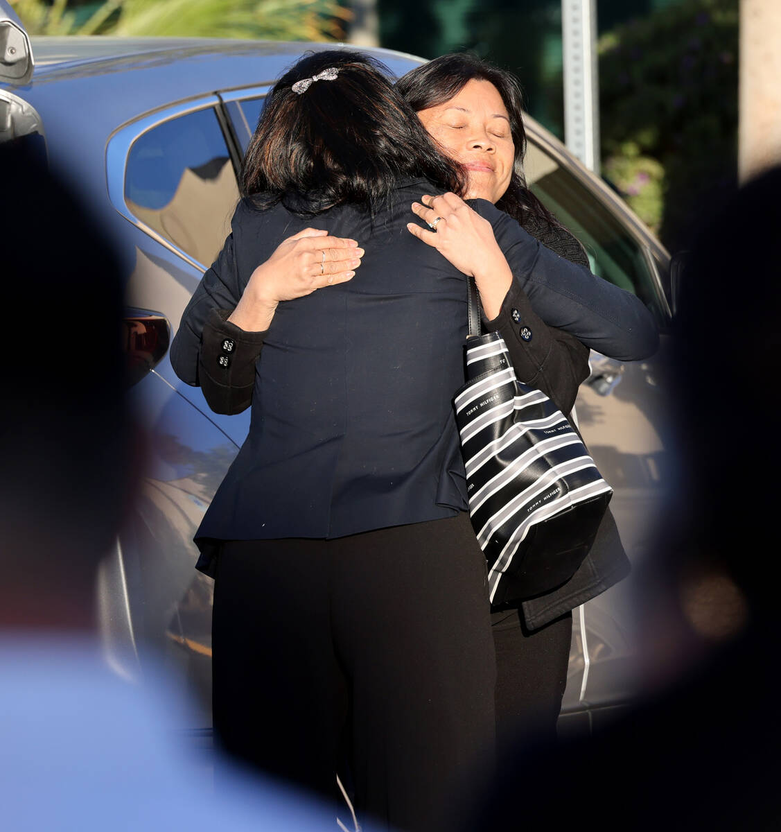 Mourners arrive during public visitation for fallen Las Vegas police officer Truong Thai at Kin ...