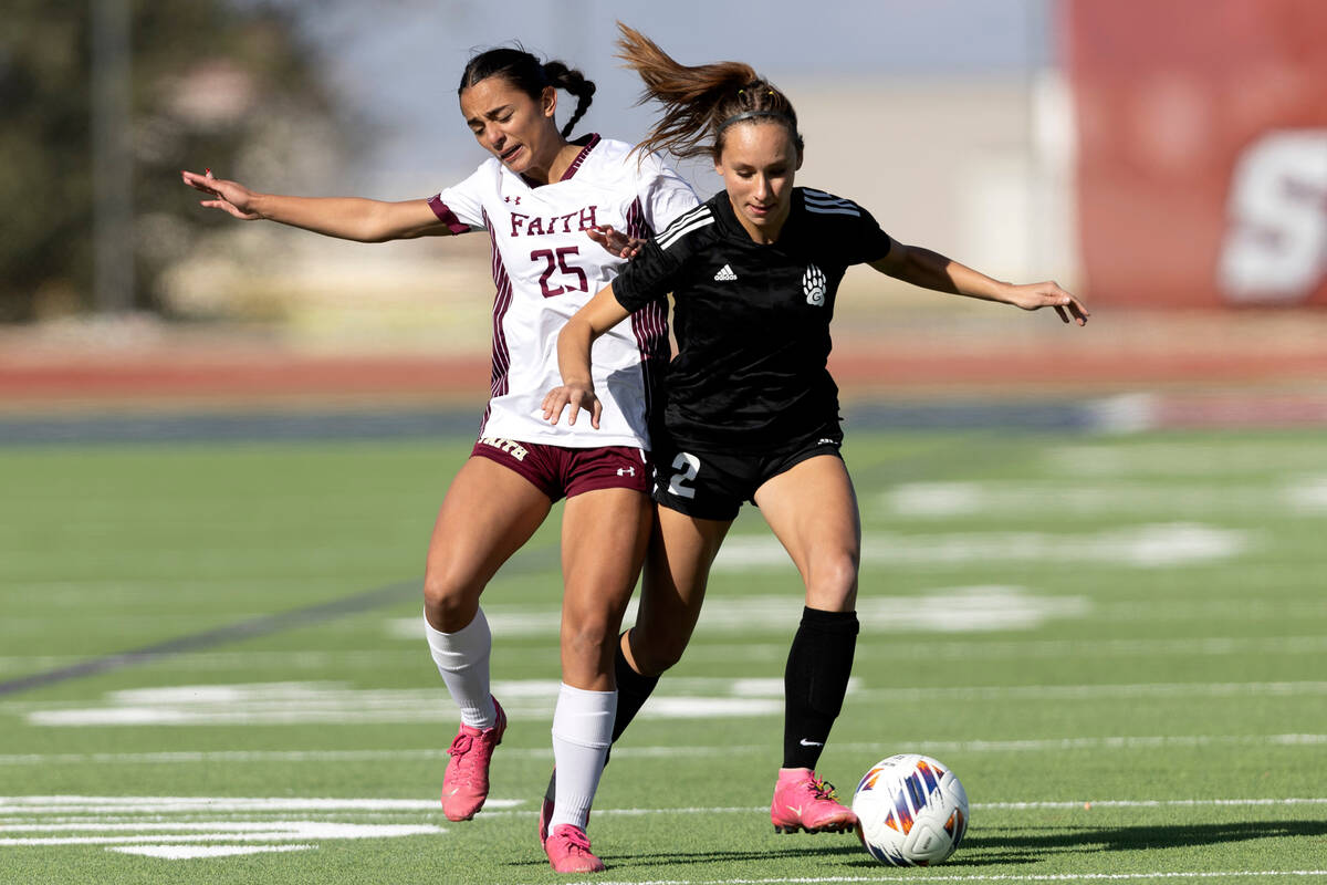 Faith Lutheran’s Riley Renteria (25) dribbles against Galena’s Evelyn Fraser (2) ...