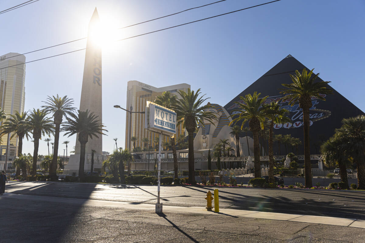 A sign for theThe White Sands Motel, located on the Las Vegas Strip across form Luxor, is seen ...