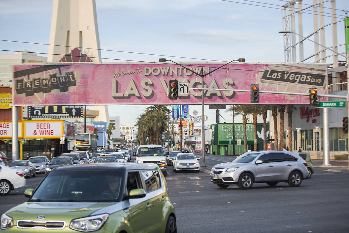 Rush hour traffic at the intersection of Sahara Avenue and Las Vegas Boulevard on Wednesday, Ja ...