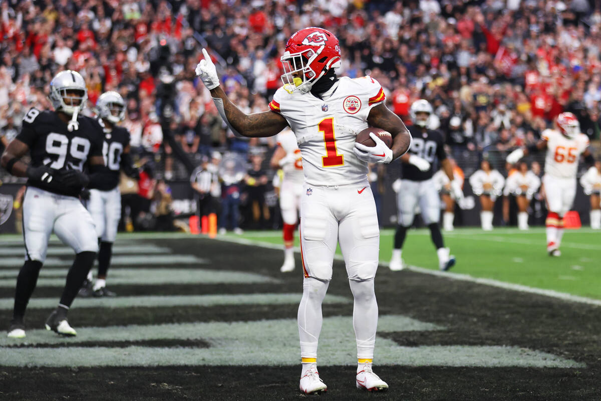 Kansas City Chiefs running back Jerick McKinnon (1) celebrates a touchdown catch during the fir ...