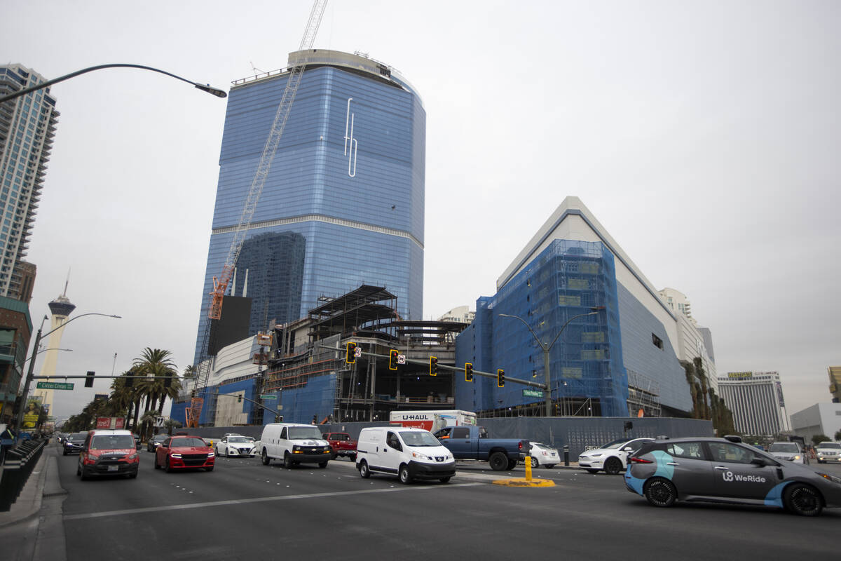 Construction of the Fontainebleau Las Vegas on the Strip in Las Vegas is see on Wednesday, Jan. ...