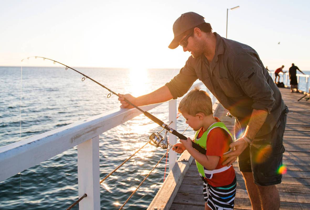 So, what are the characteristics of a good Dad? columnist Tim Burke says. (Getty Images)