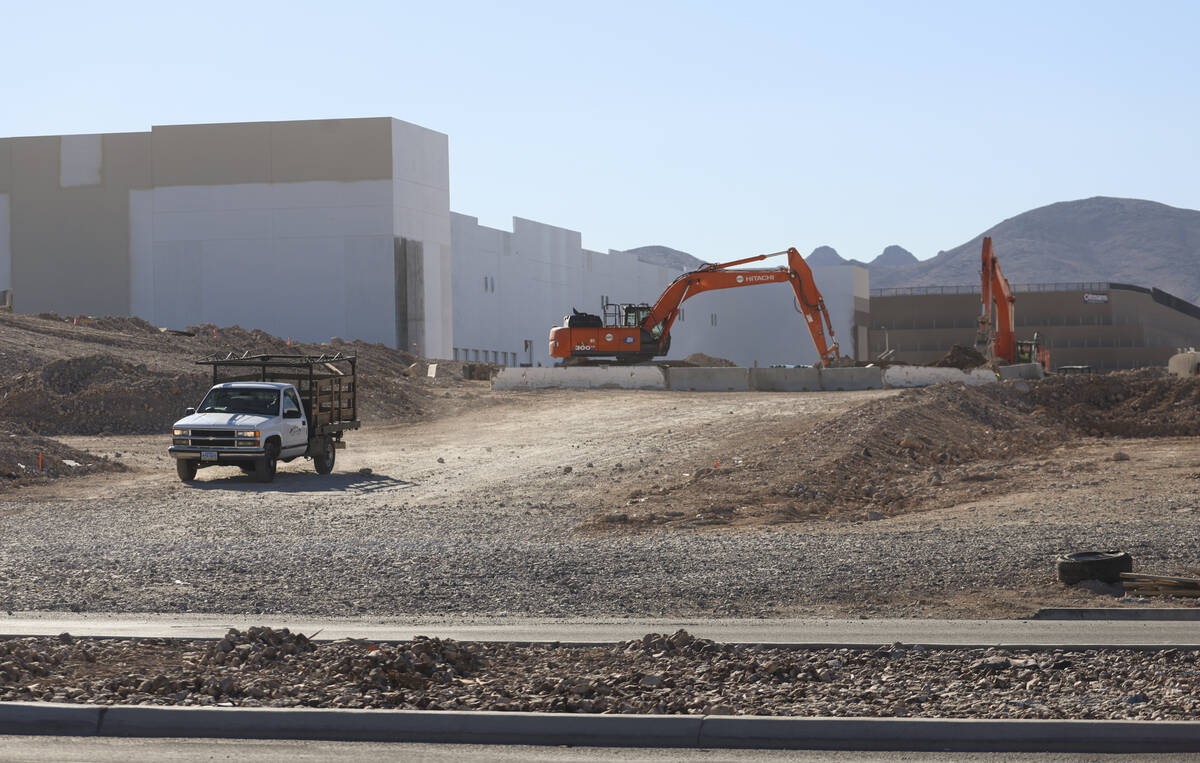 Construction continues on a warehouse complex off of Volunteer Boulevard on Tuesday, Jan. 24, 2 ...