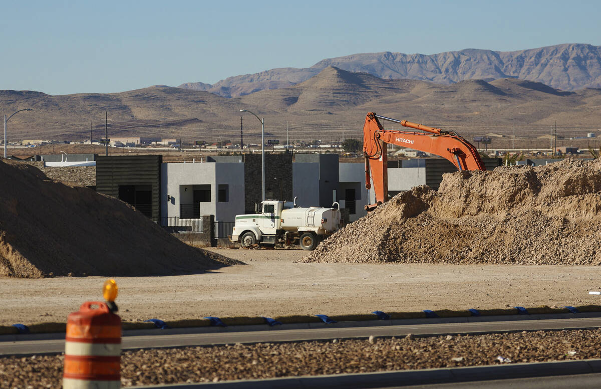 Construction continues on a warehouse complex off of Volunteer Boulevard on Tuesday, Jan. 24, 2 ...