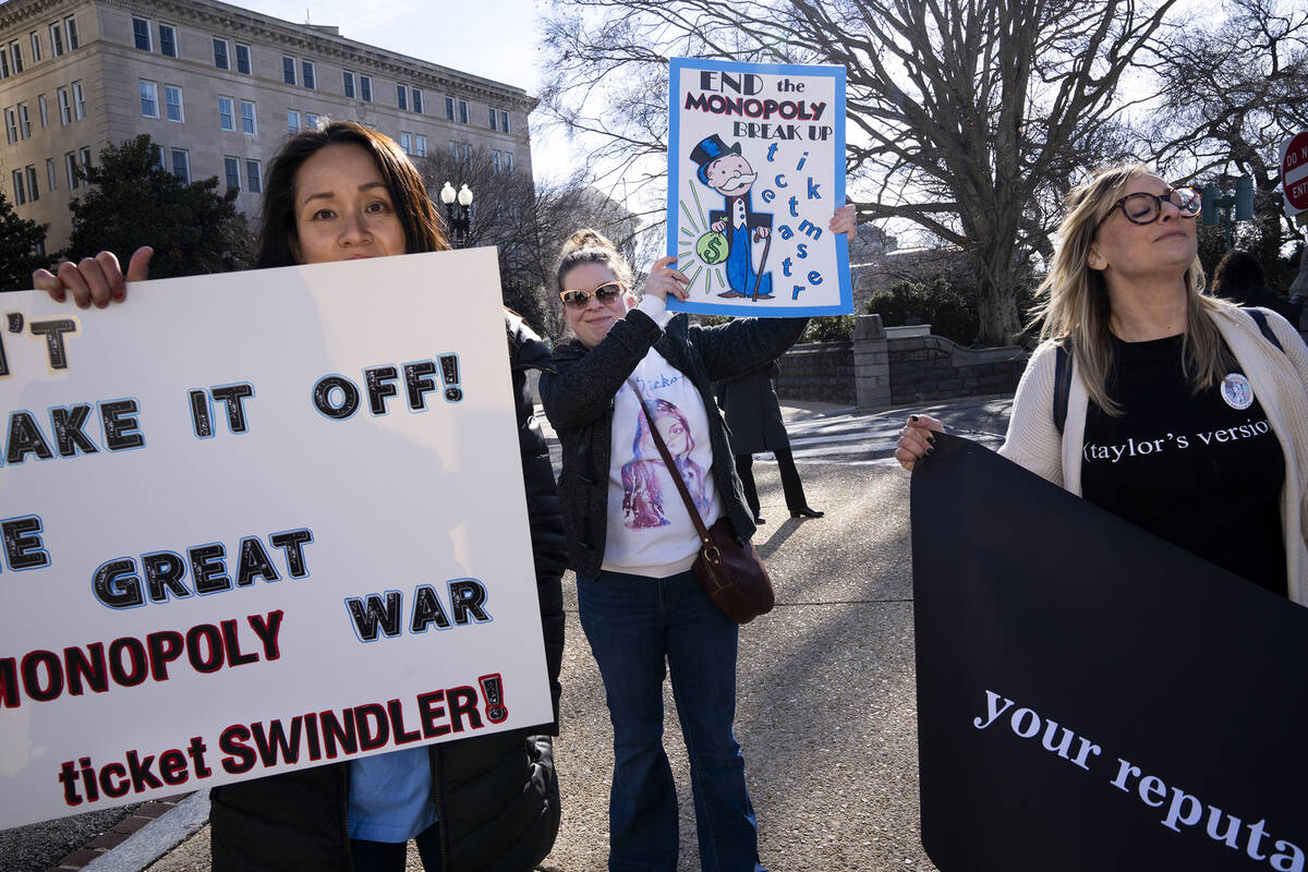 Amy Edwards, of Silver Spring, Md., left, Tracy Budrow, of Fort Belvoir, Va., and Jenn Landry, ...