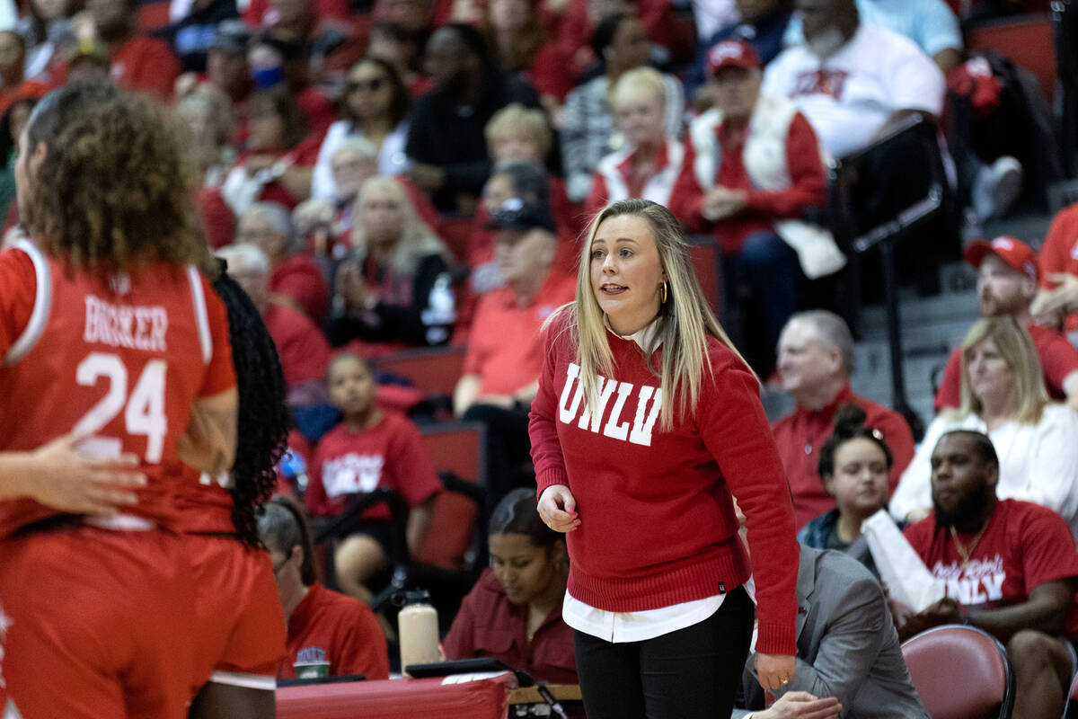 UNLV Lady Rebels head coach Lindy La Rocque directs her team from the sidelines during the firs ...