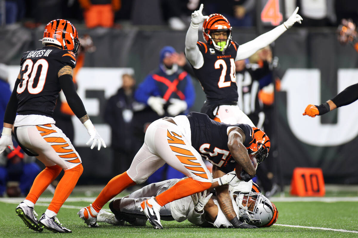 Cincinnati Bengals linebacker Germaine Pratt (57) intercepts a pass intended for Raiders wide r ...