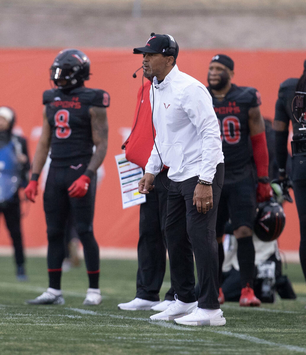 Vegas Vipers head coach Rod Woodson looks on from the sideline during the first half of an XFL ...