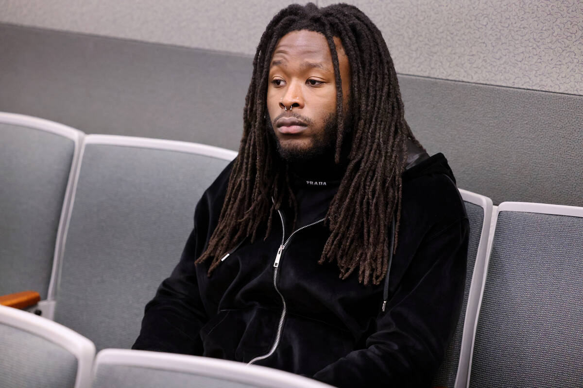 New Orleans Saints running back Alvin Kamara waits in court for arraignment at the Regional Jus ...