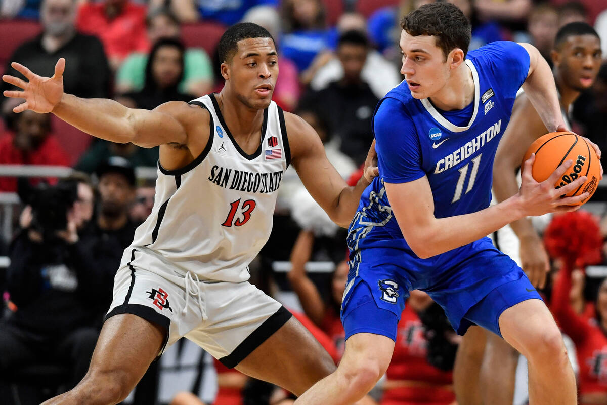 Creighton center Ryan Kalkbrenner (11) moves the ball against San Diego State forward Jaedon Le ...