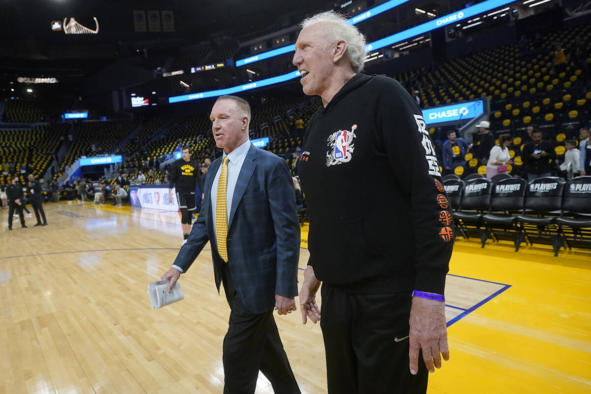 Hall of Fame basketball players Chris Mullin, left, and Bill Walton before Game 3 of an NBA bas ...