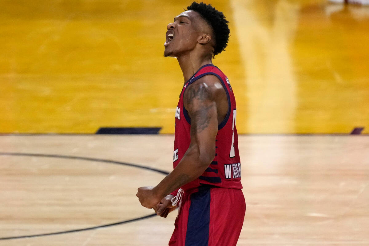 Florida Atlantic guard Brandon Weatherspoon reacts to a play during the first half of a Final F ...