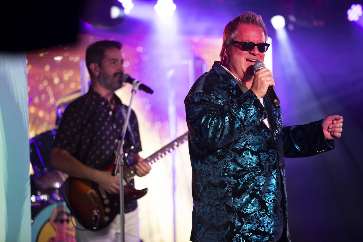 Bobby Rouse of The Docksiders performs during a show at the Rio hotel-casino in Las Vegas, Satu ...