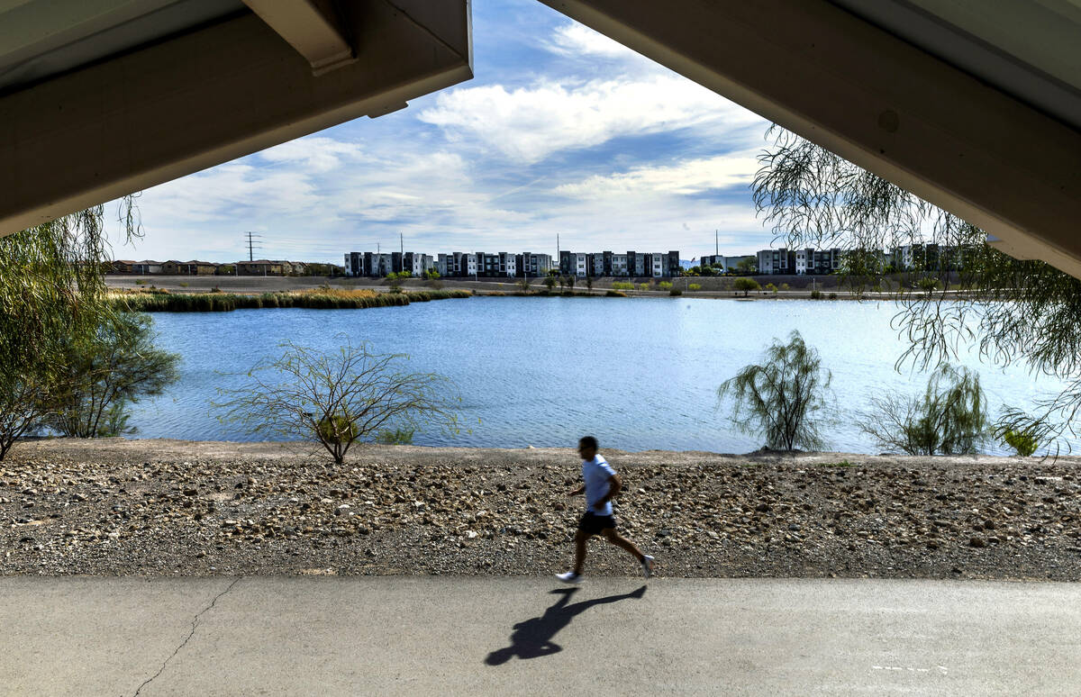 Eddie Saiz, of Henderson, trains for the Boston Marathon at Cornerstone Park on Wednesday, Apri ...