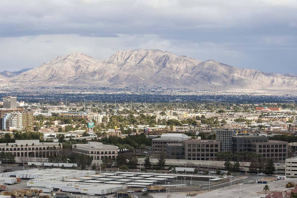 The Frenchman Mountain Range in Las Vegas, seen in 2018. (Las Vegas Review-Journal)