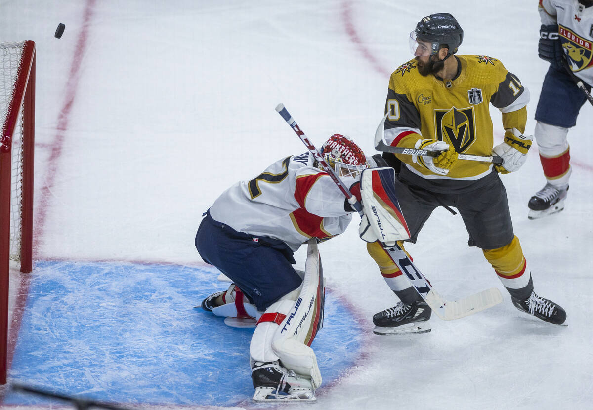 Golden Knights center Nicolas Roy (10) nearly scores on Florida Panthers goaltender Sergei Bobr ...